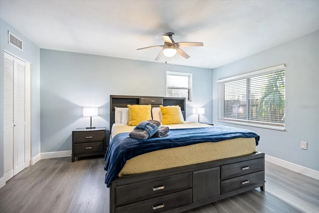 432 Country Club Drive Oldsmar FL 34677