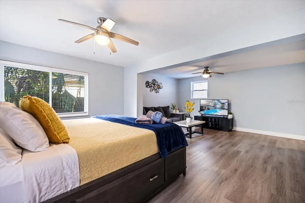 432 Country Club Drive Oldsmar FL 34677