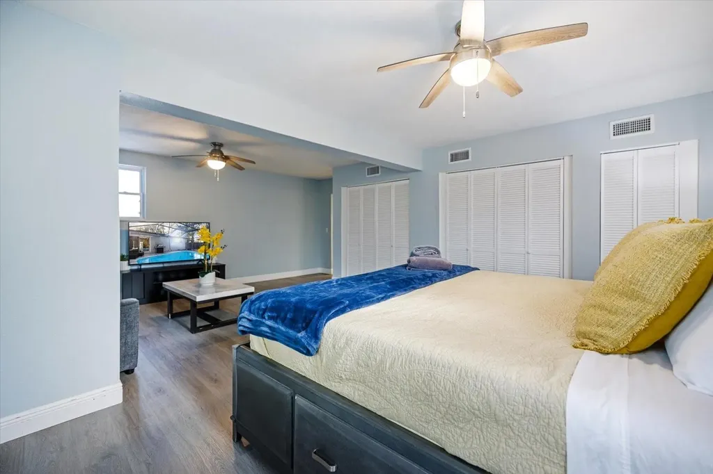 432 Country Club Drive Oldsmar FL 34677
