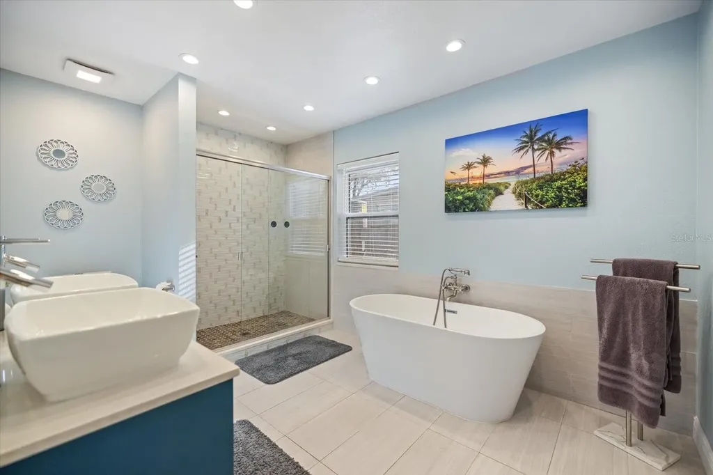 432 Country Club Drive Oldsmar FL 34677