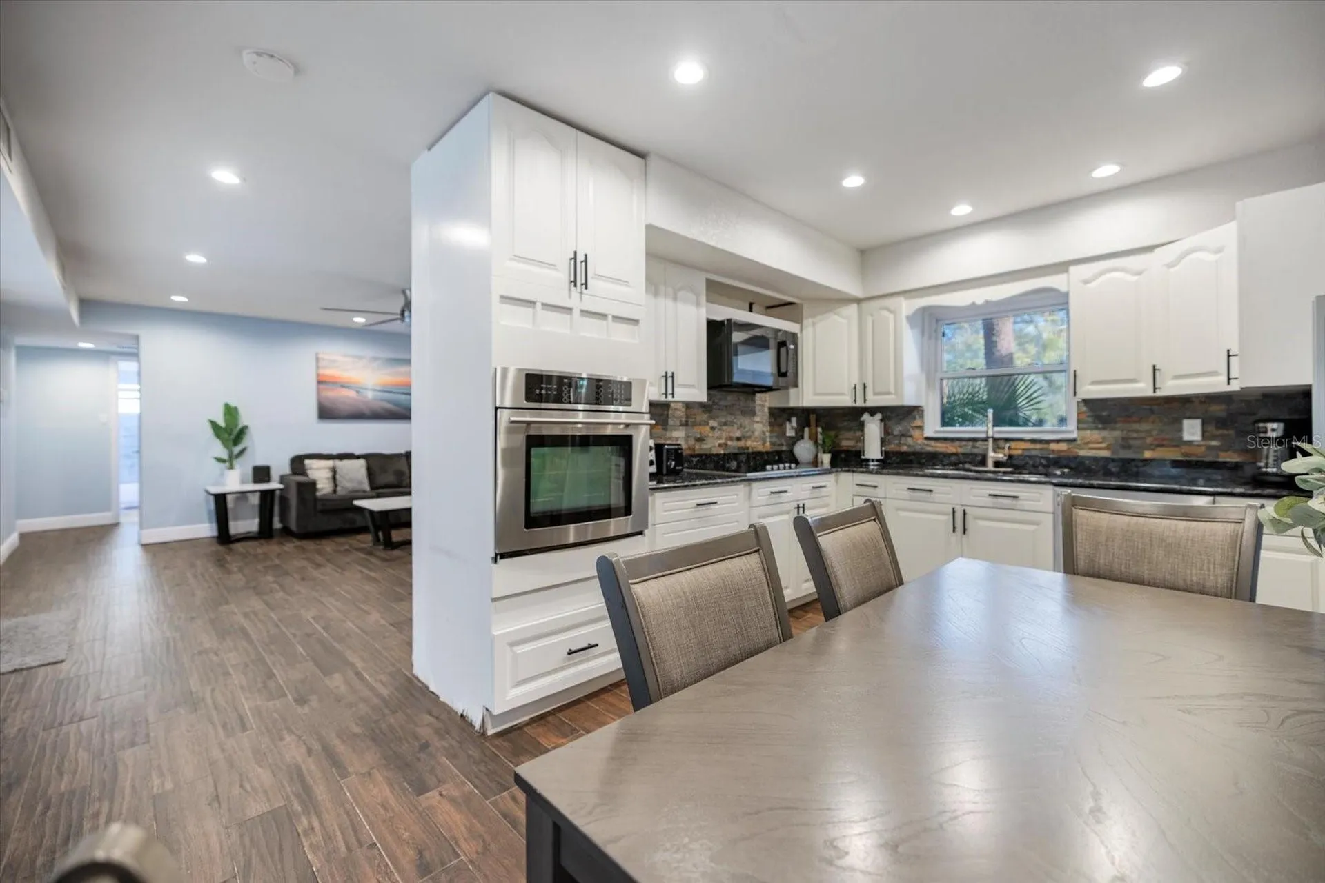 432 Country Club Drive Oldsmar FL 34677