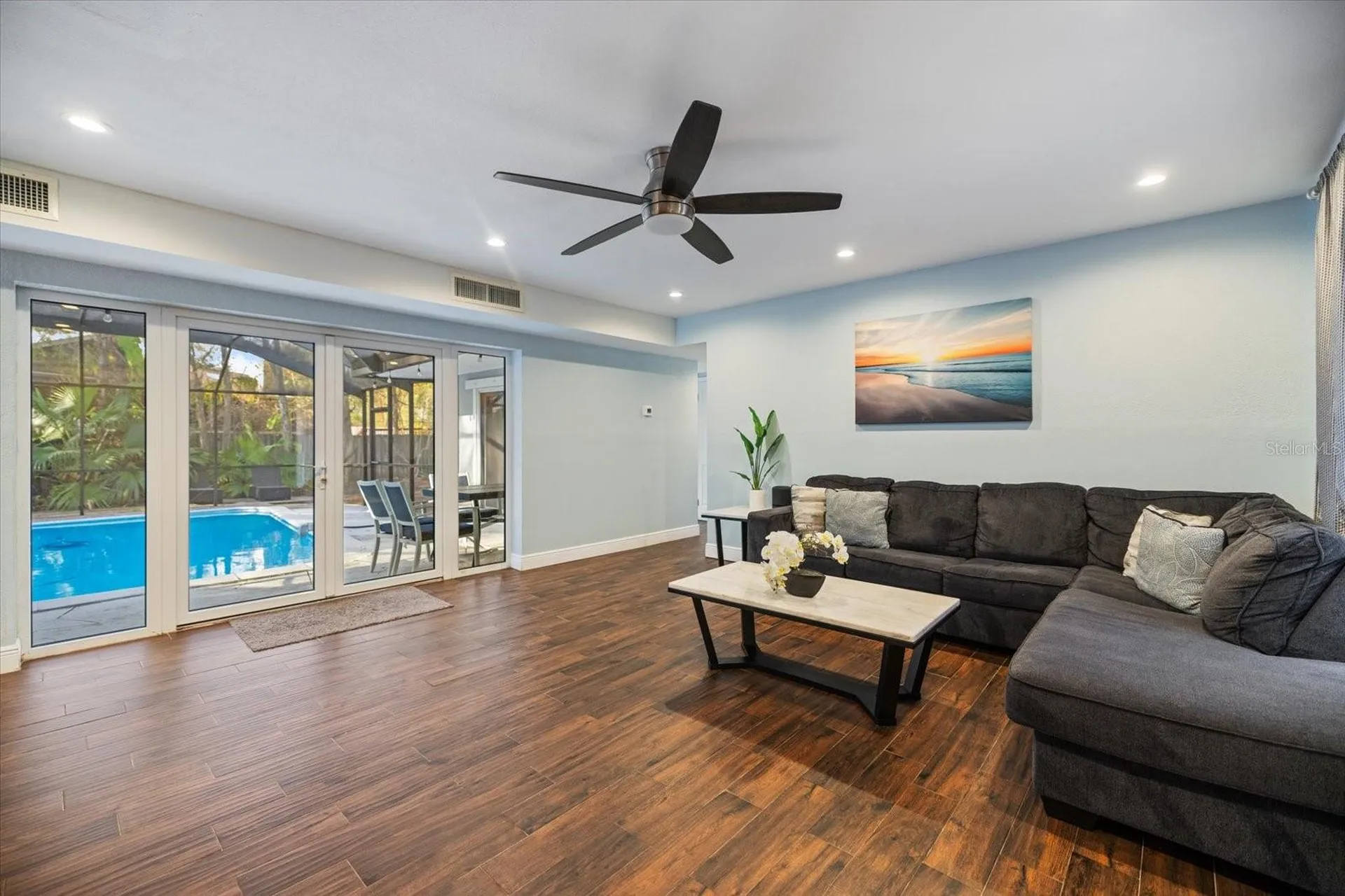 432 Country Club Drive Oldsmar FL 34677