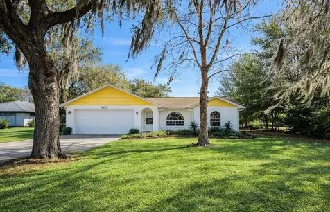 907 N West Street Bushnell FL 33513