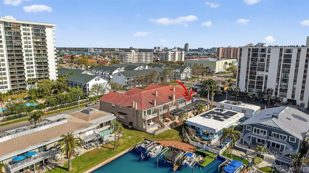 348 Larboard Way Clearwater Beach FL 33767
