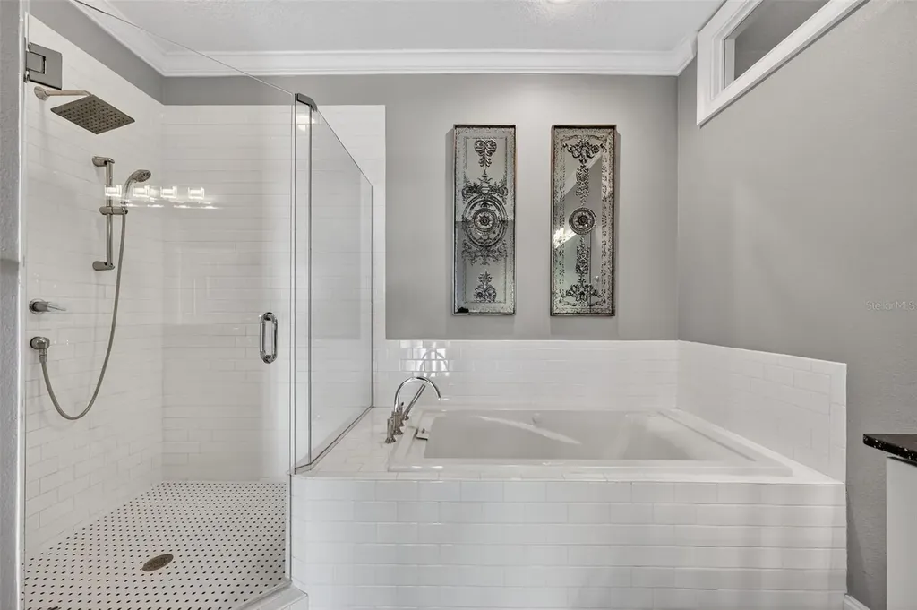 348 Larboard Way Clearwater Beach FL 33767