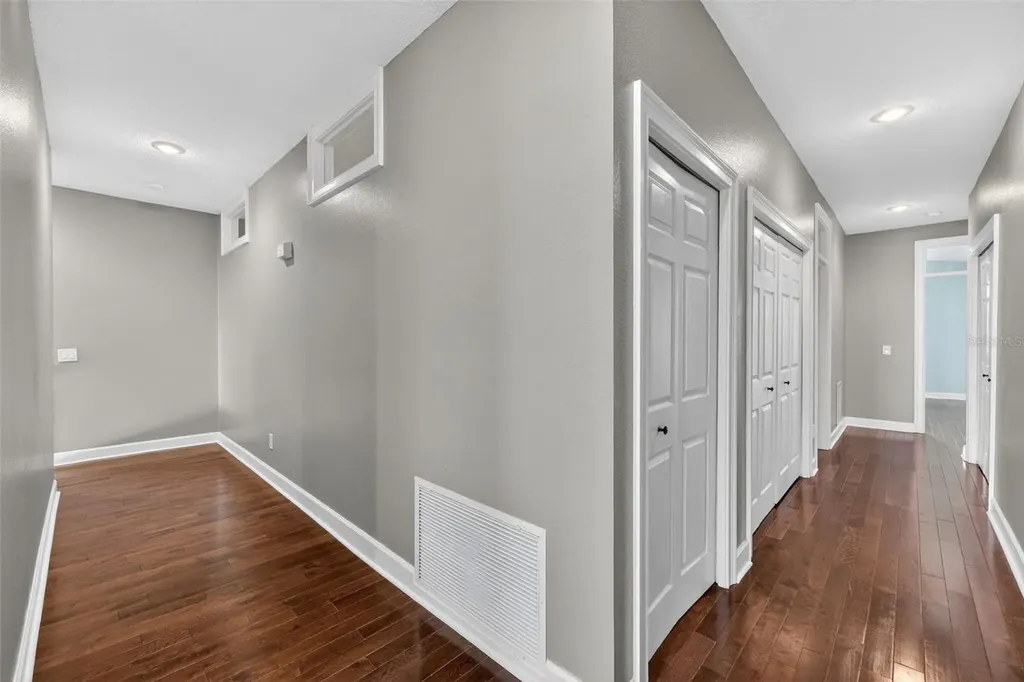 348 Larboard Way Clearwater Beach FL 33767