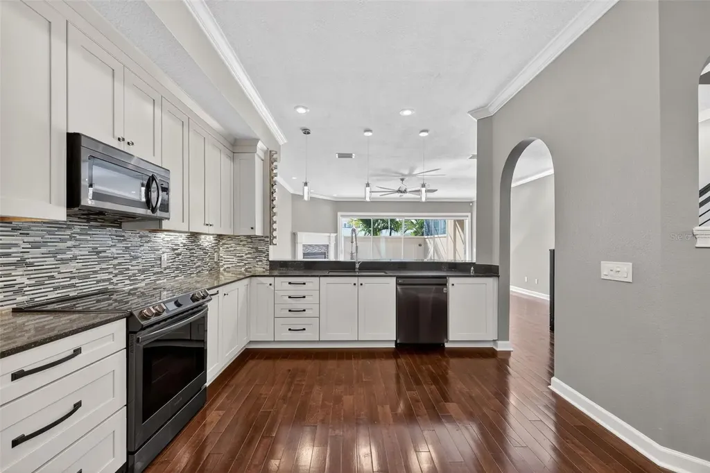 348 Larboard Way Clearwater Beach FL 33767