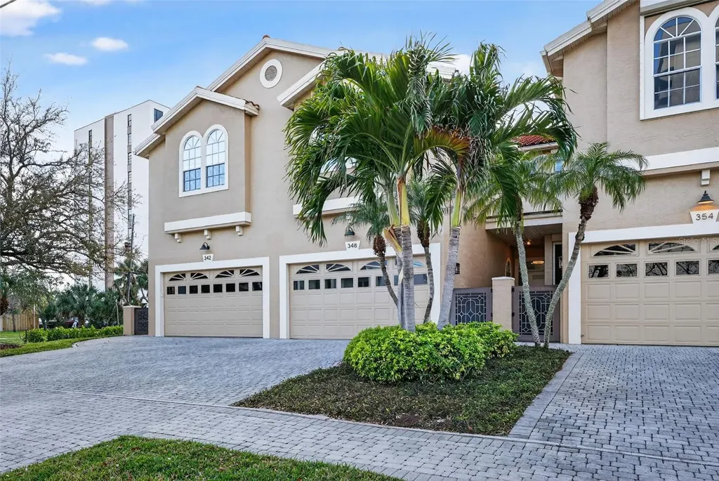 348 Larboard Way Clearwater Beach FL 33767