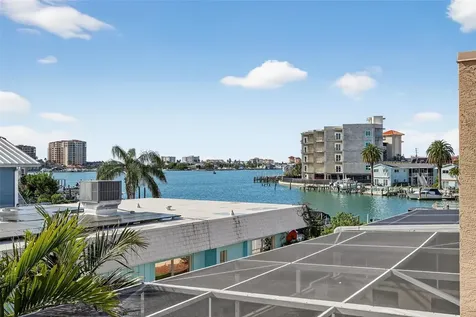 348 Larboard Way Clearwater Beach FL 33767
