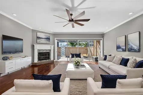348 Larboard Way Clearwater Beach FL 33767