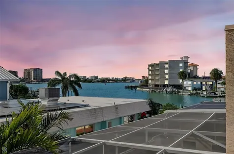 348 Larboard Way Clearwater Beach FL 33767