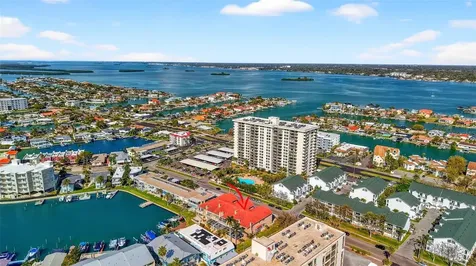 348 Larboard Way Clearwater Beach FL 33767