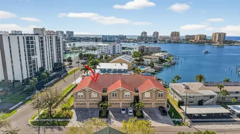 348 Larboard Way Clearwater Beach FL 33767