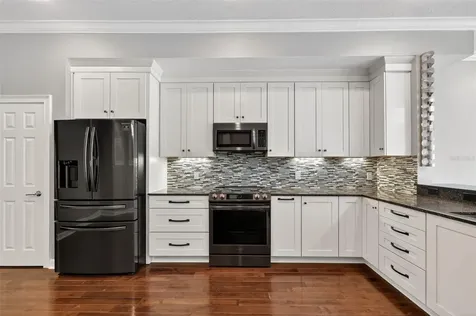 348 Larboard Way Clearwater Beach FL 33767