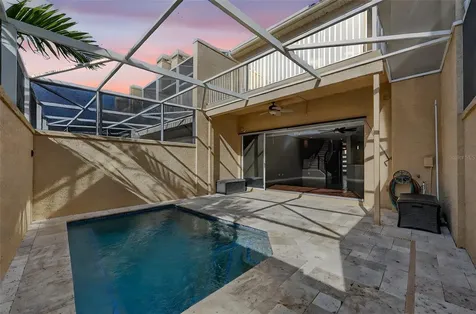 348 Larboard Way Clearwater Beach FL 33767
