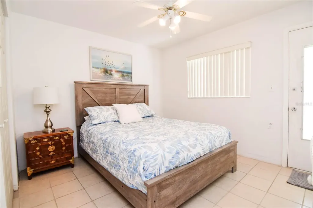 8325 112th Street Seminole FL 33772