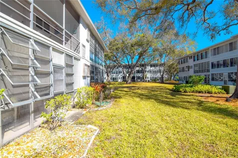 8325 112th Street Seminole FL 33772