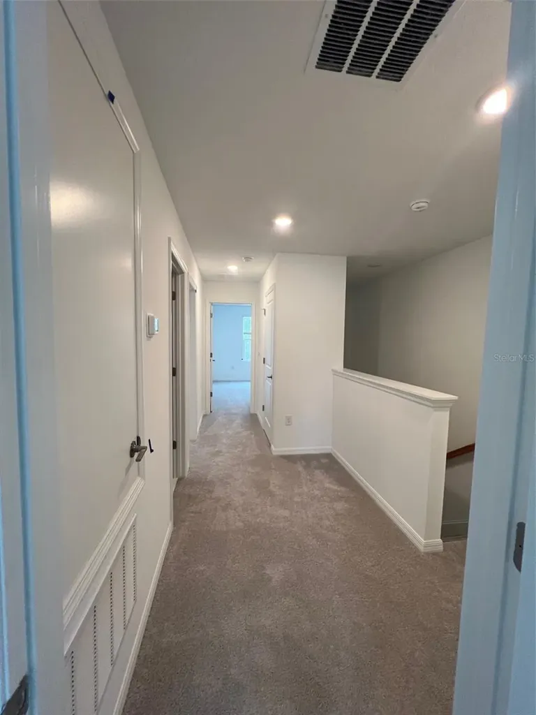 2958 Canary Avenue Davenport FL 33837