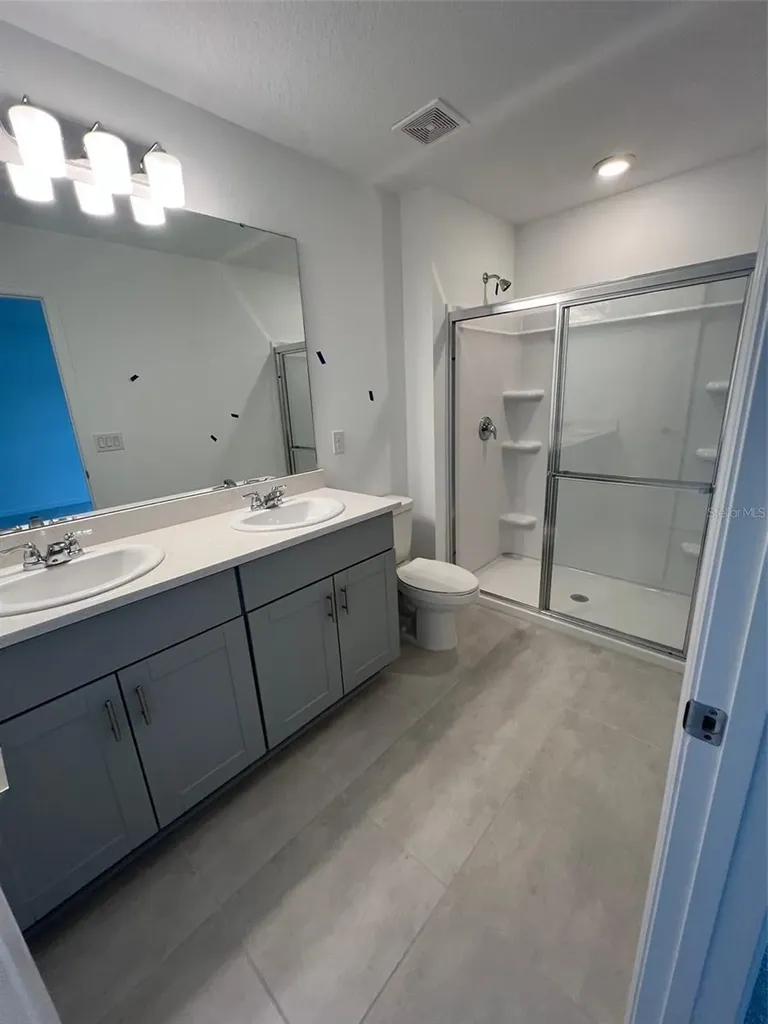 2958 Canary Avenue Davenport FL 33837