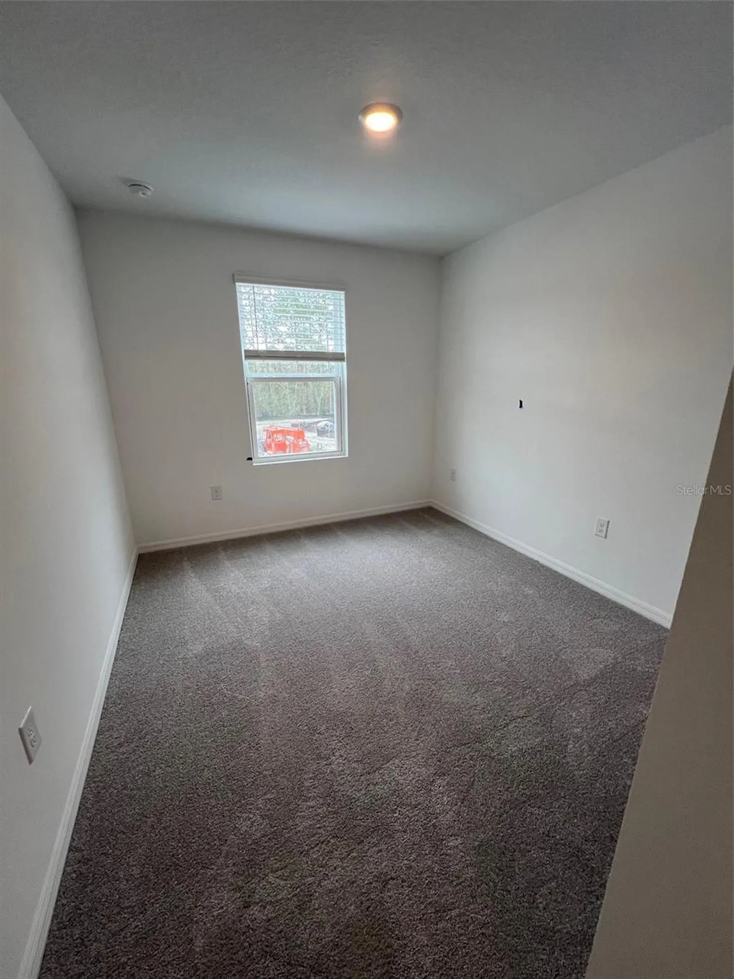 2958 Canary Avenue Davenport FL 33837
