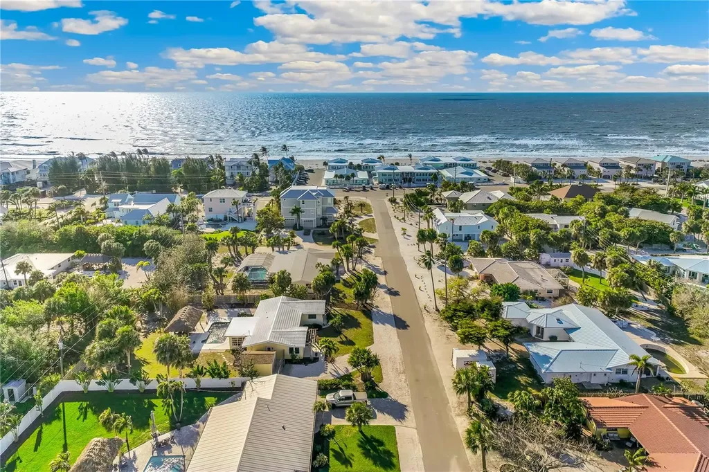 320 Gasparilla Street Boca Grande FL 33921