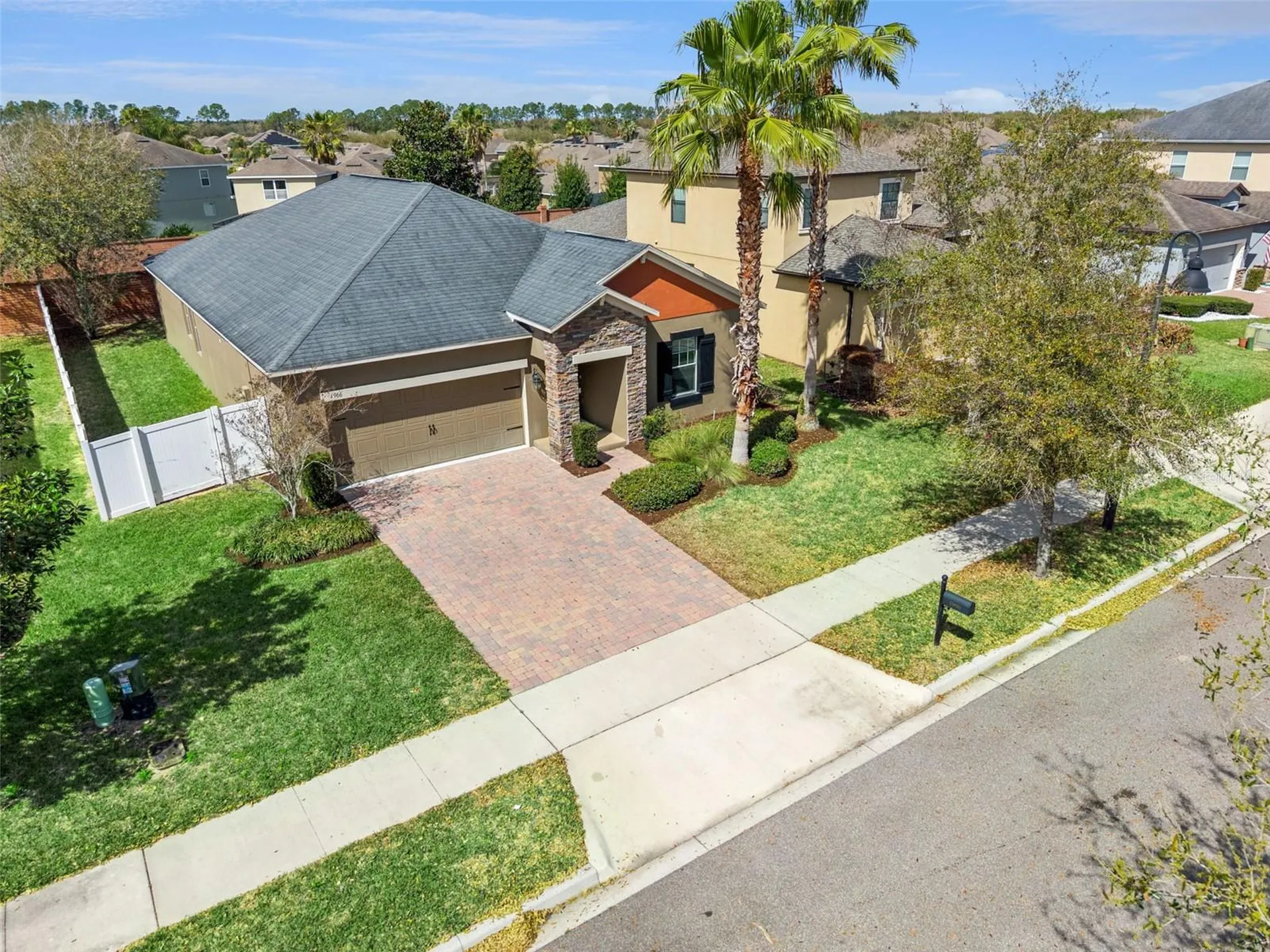 1966 Pantheon Drive Winter Garden FL 34787