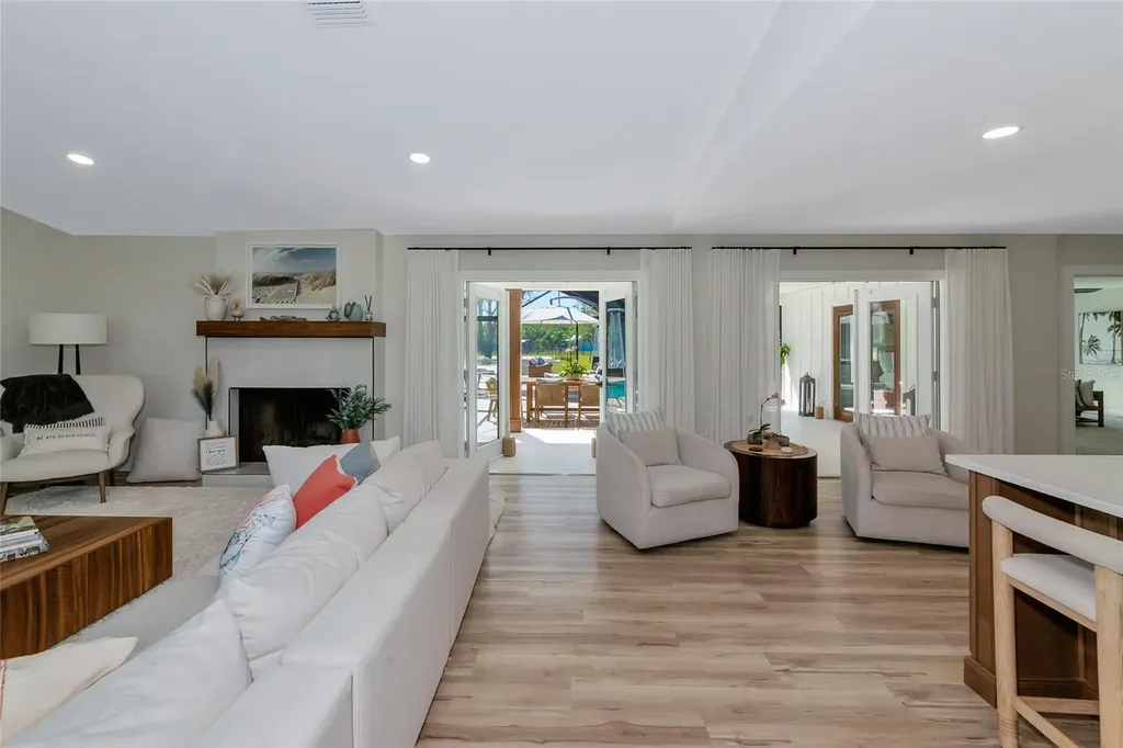 1208 Oak Hammock Road Sarasota FL 34240