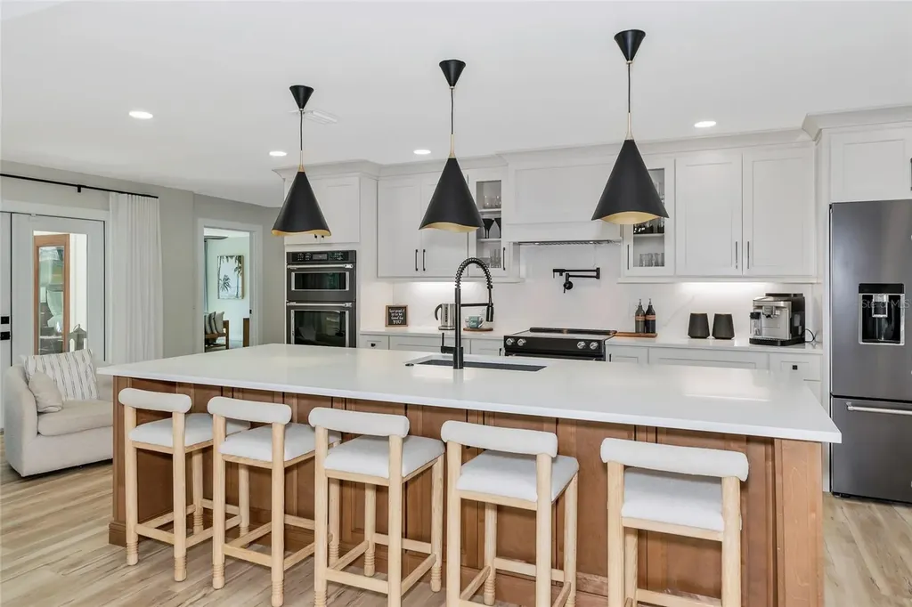 1208 Oak Hammock Road Sarasota FL 34240