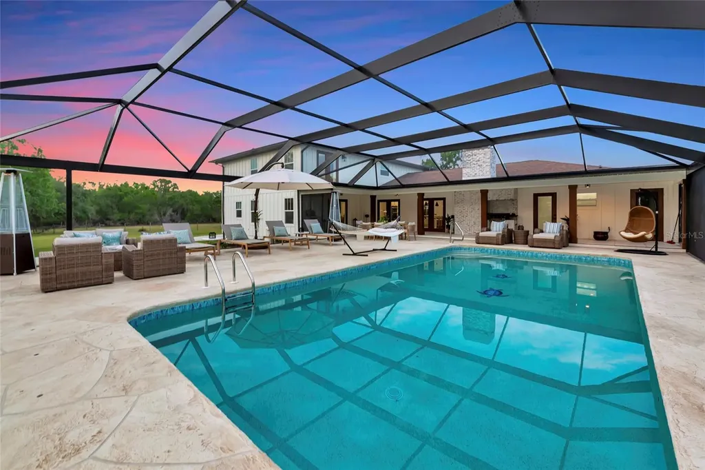 1208 Oak Hammock Road Sarasota FL 34240