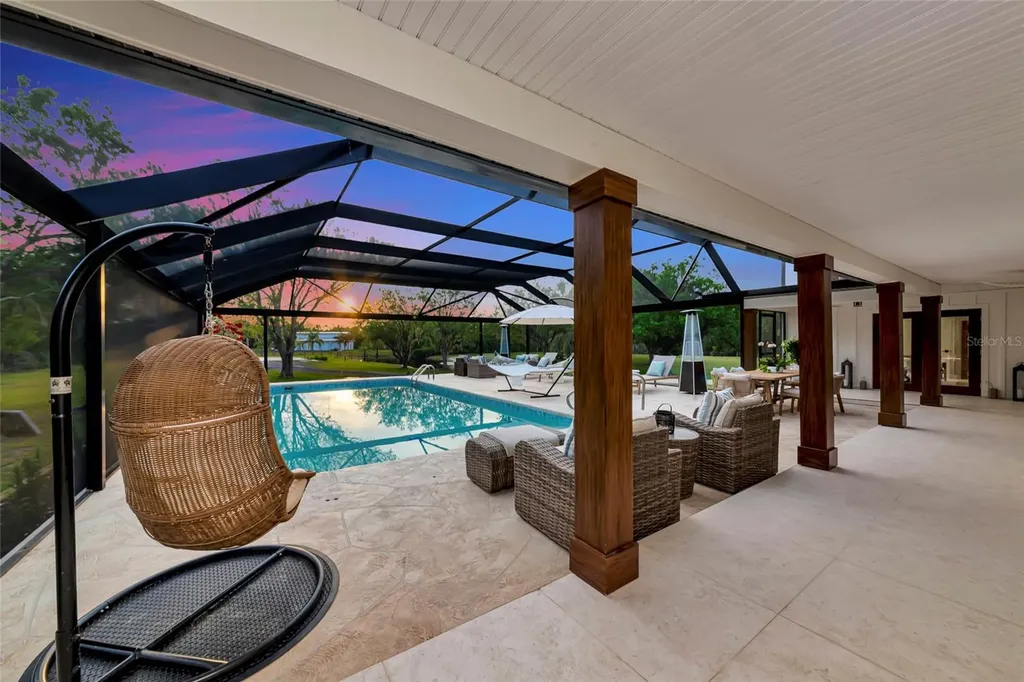 1208 Oak Hammock Road Sarasota FL 34240
