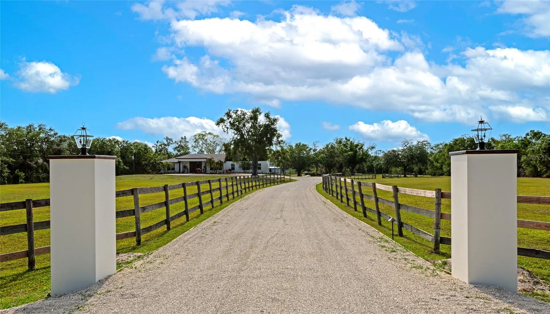1208 Oak Hammock Road Sarasota FL 34240