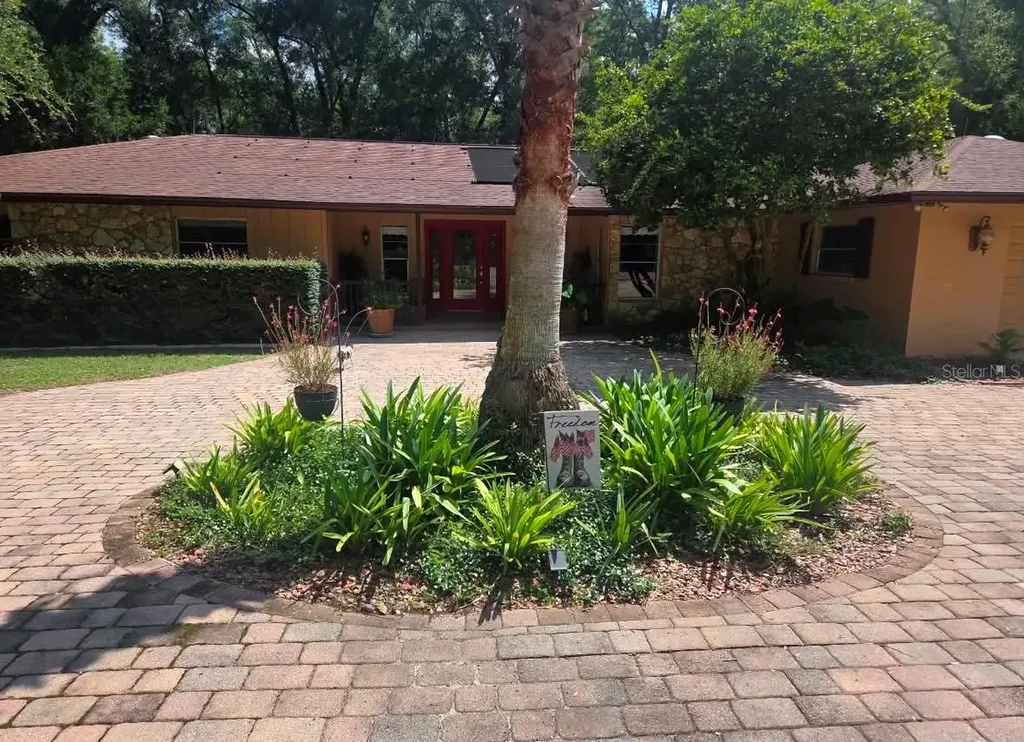 19 Northern Dancer Drive Ocala FL 34482