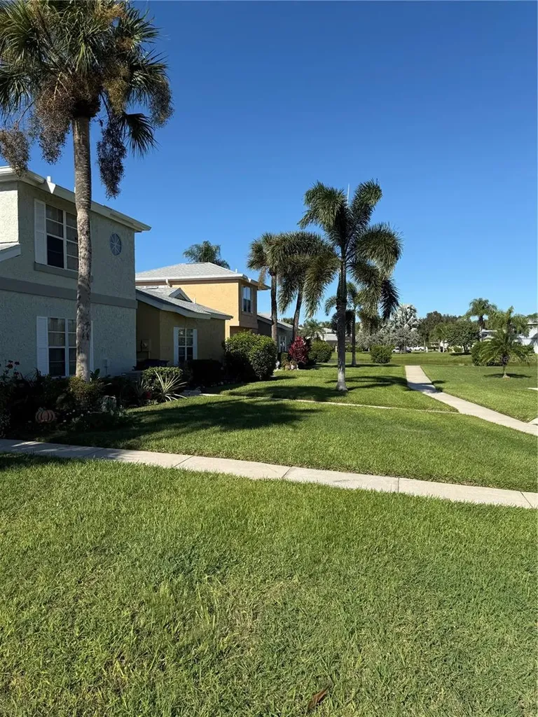 1445 Malibu Circle NE Palm Bay FL 32905