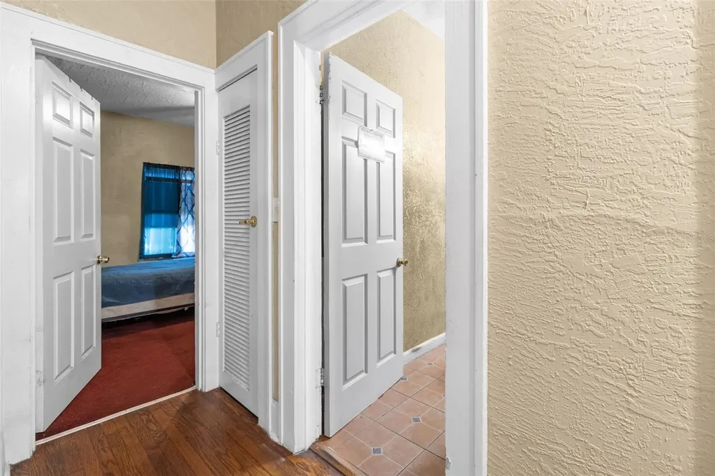 1900 17th Street S St Petersburg FL 33712