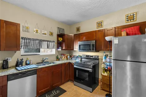 1900 17th Street S St Petersburg FL 33712
