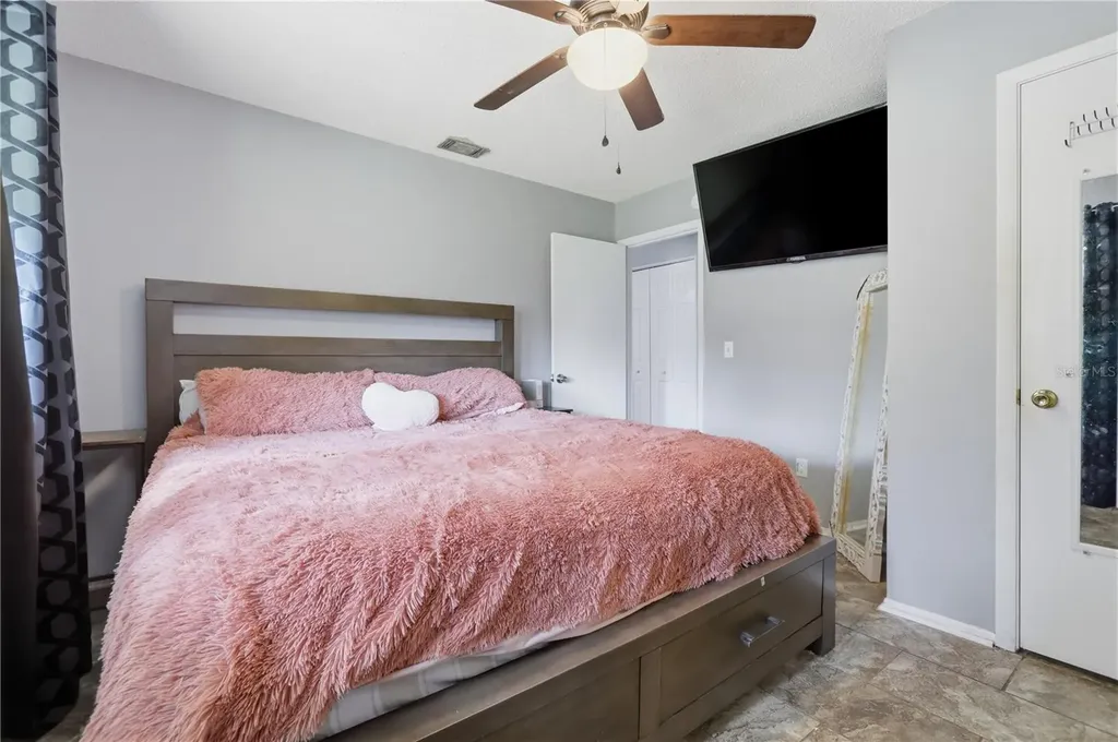 1842 Royal Palm Drive Edgewater FL 32141