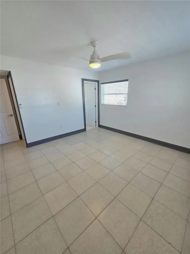 10215 Manatee Avenue W Bradenton FL 34209