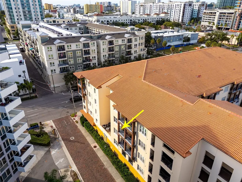 200 4th Avenue S St Petersburg FL 33701