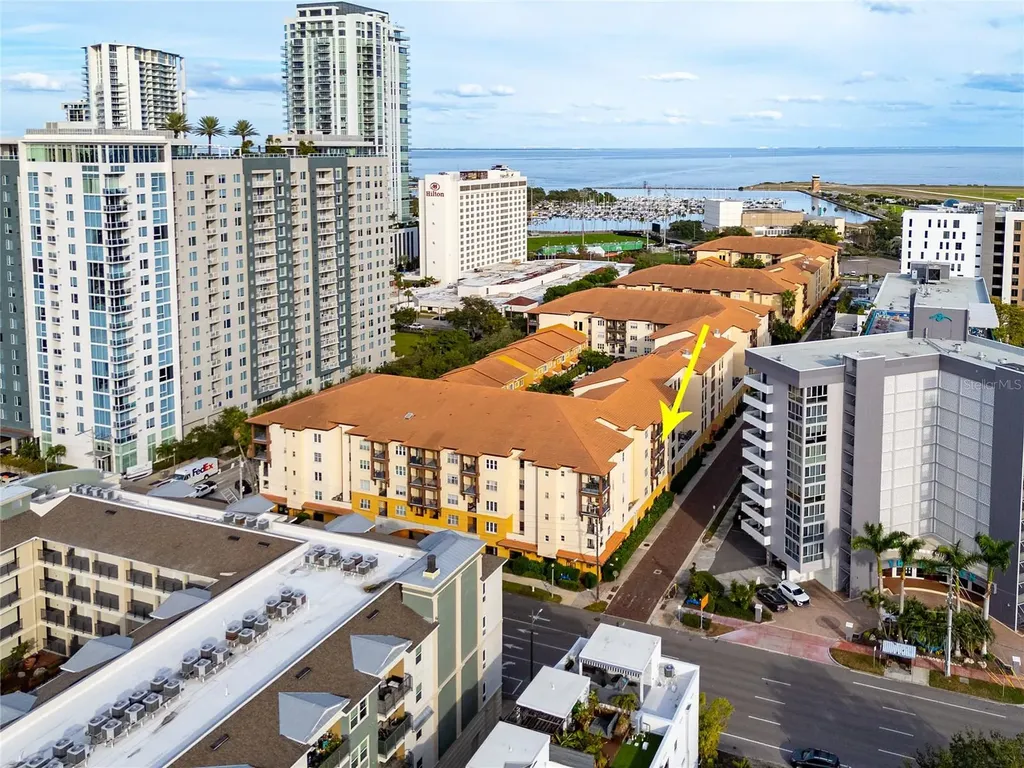 200 4th Avenue S St Petersburg FL 33701