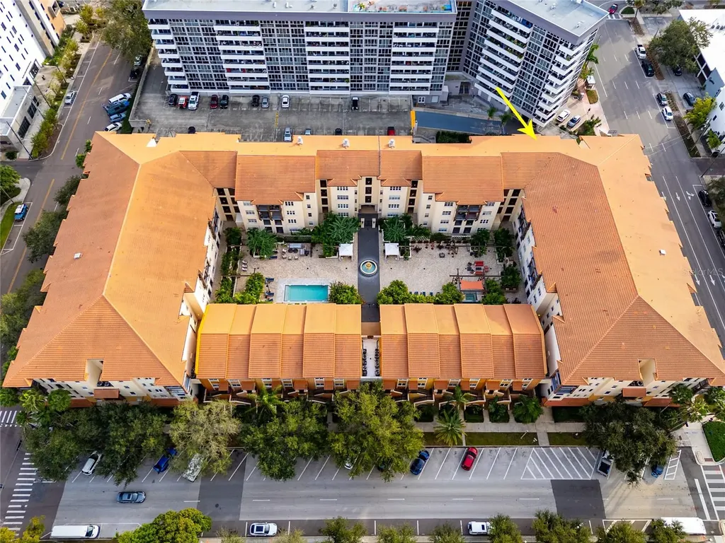 200 4th Avenue S St Petersburg FL 33701