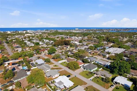 11696 Currie Lane Largo FL 33774