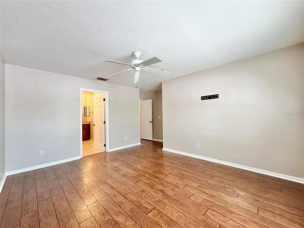 1916 Beacon Bay Court Apopka FL 32712