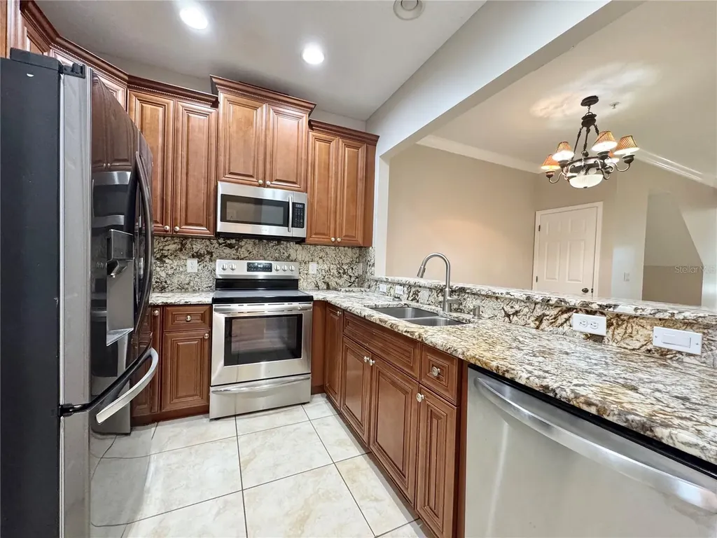 1916 Beacon Bay Court Apopka FL 32712