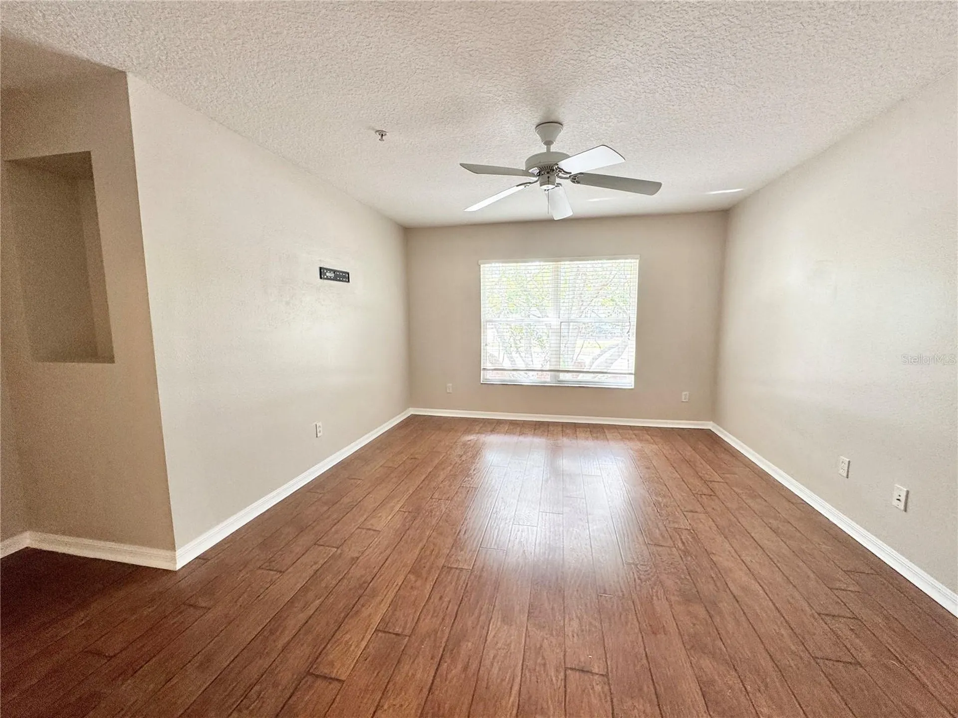 1916 Beacon Bay Court Apopka FL 32712