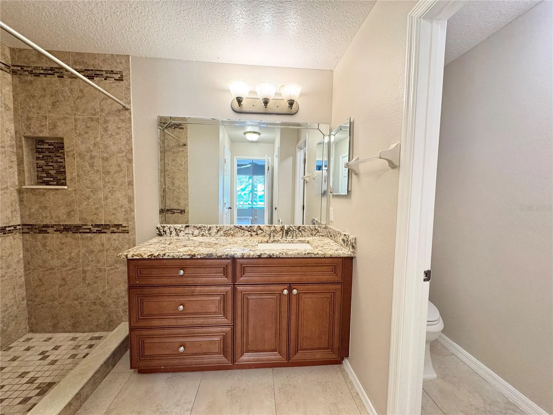 1916 Beacon Bay Court Apopka FL 32712