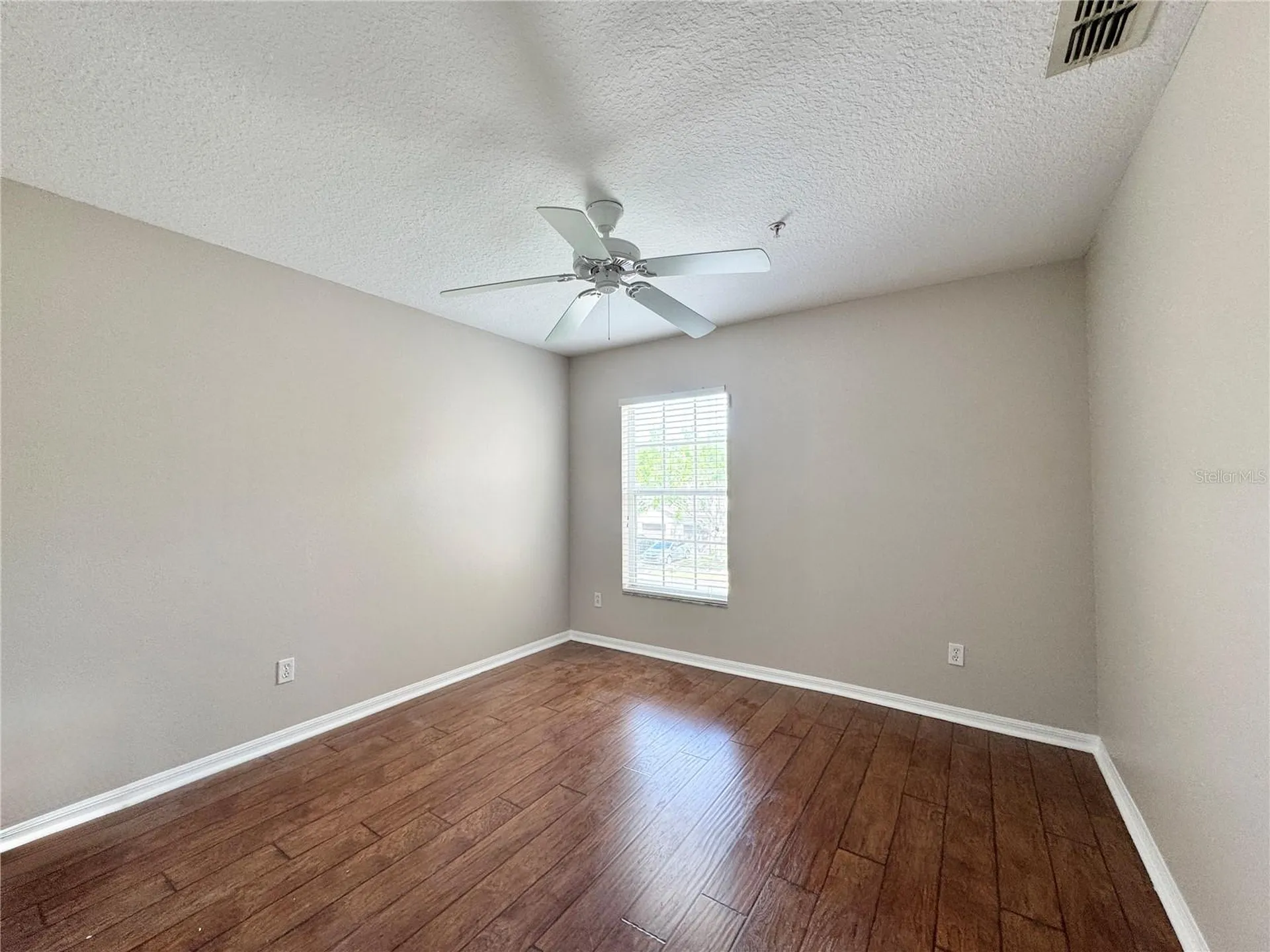 1916 Beacon Bay Court Apopka FL 32712