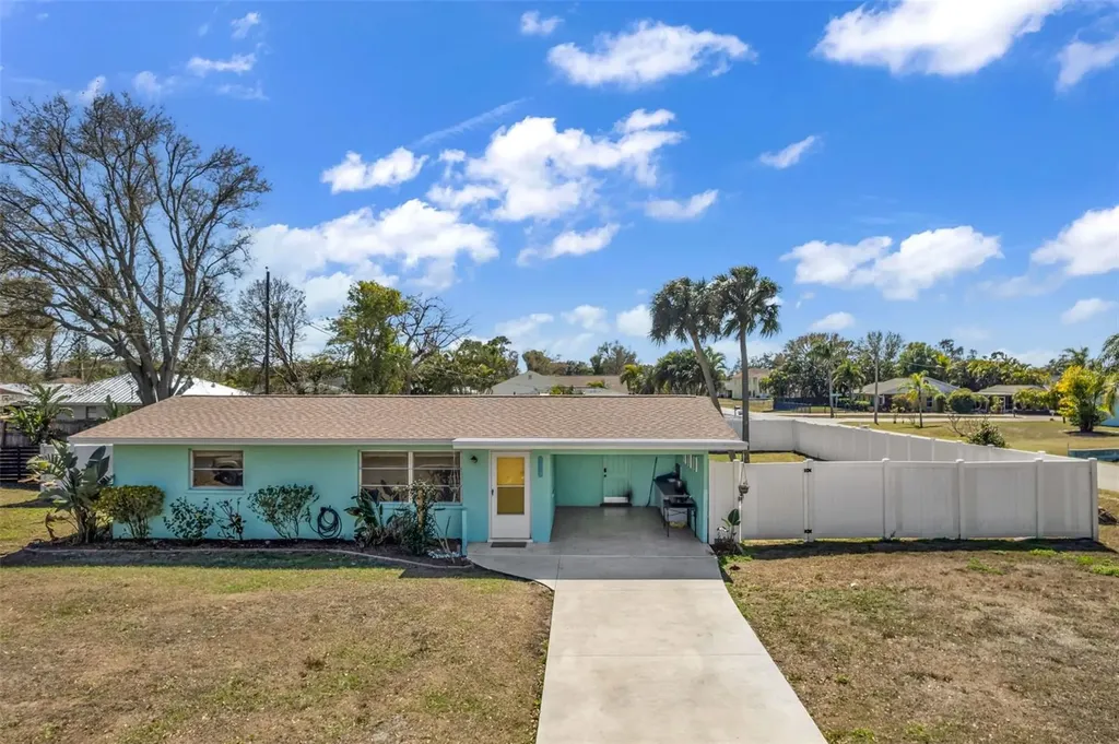 960 Darwin Road Venice FL 34293