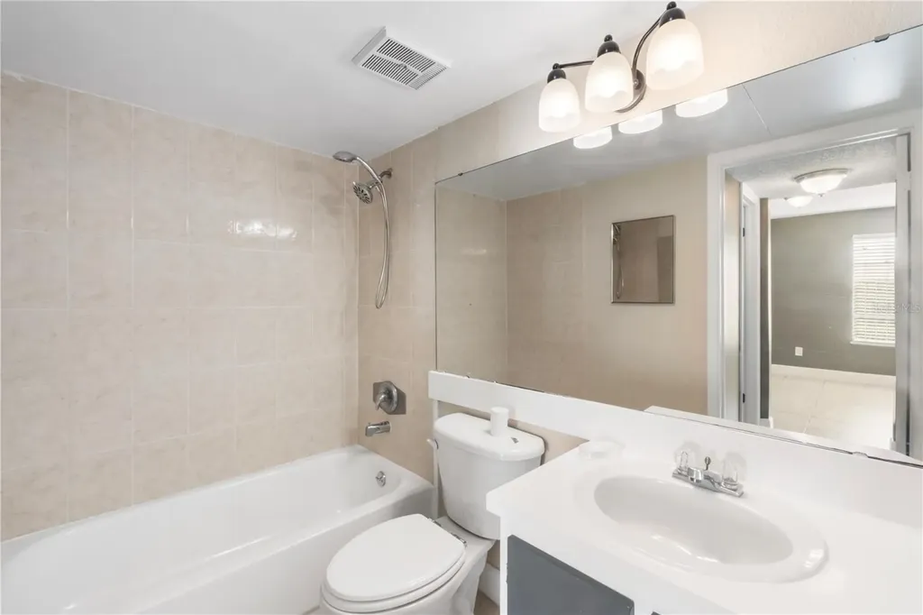 1964 Lake Atriums Circle Orlando FL 32839