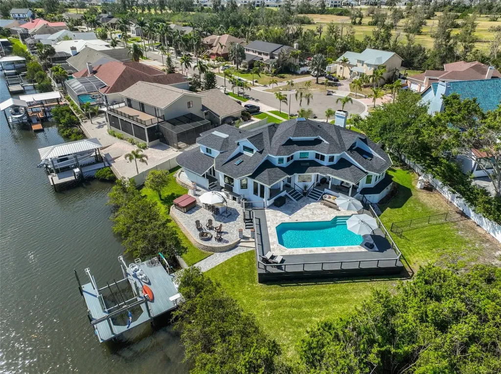 945 Bunker View Drive Apollo Beach FL 33572
