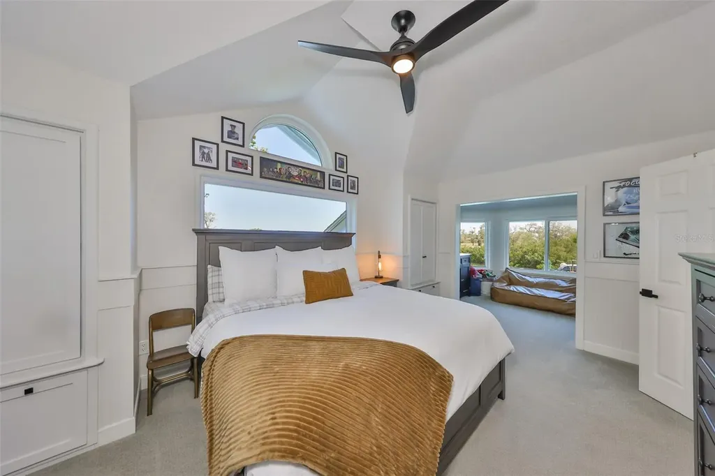 945 Bunker View Drive Apollo Beach FL 33572